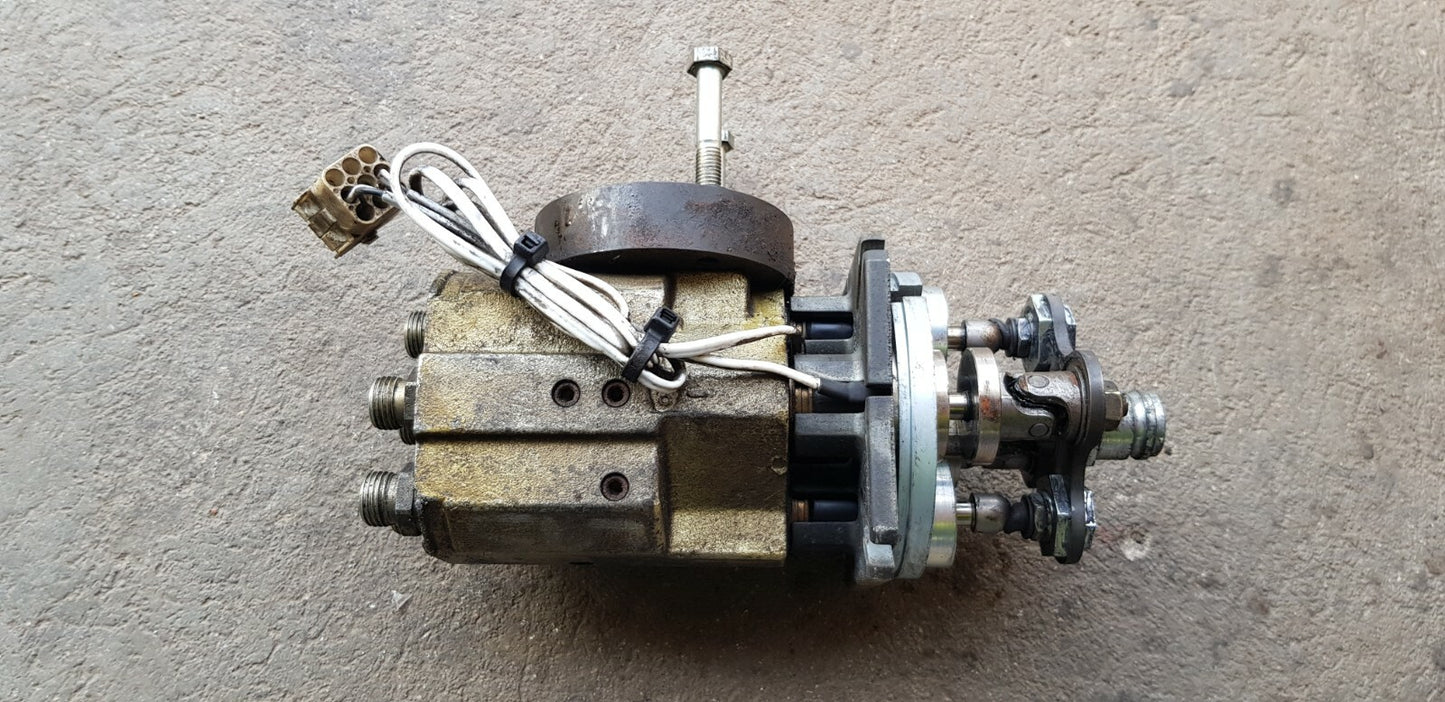 O&K L15B Hydrauliksystem hydraulisch Verteiler 4528901 ♻️