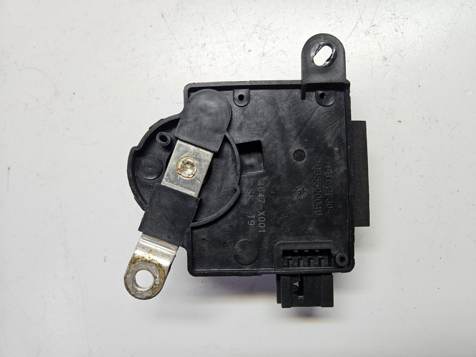 Mercedes E CLS Batteriesteuergerät A 2115403845 0199000012 ♻️