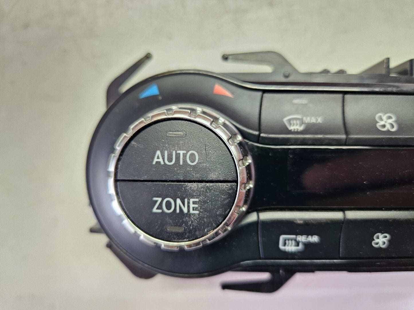Mercedes A B CLA GLA Klima Klimabedienteil A 2469008415 A 2469010805 ♻️