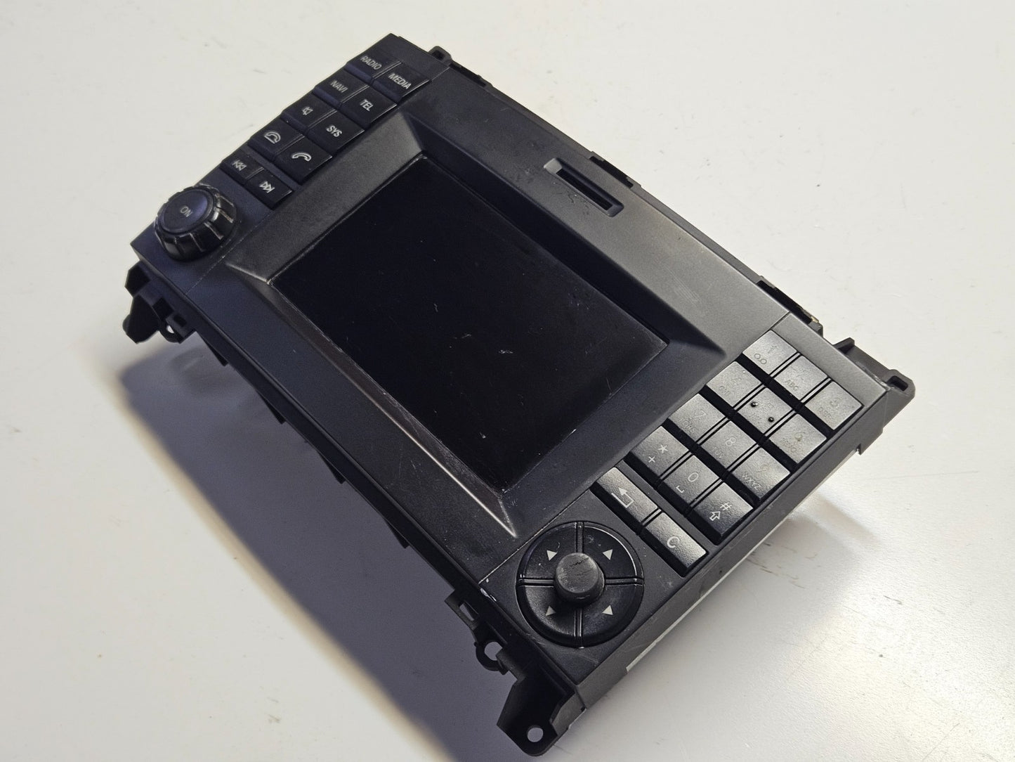 Mercedes W447 Headunit Navigationssystem Radio A 4479002405 mit PIN Code ♻️
