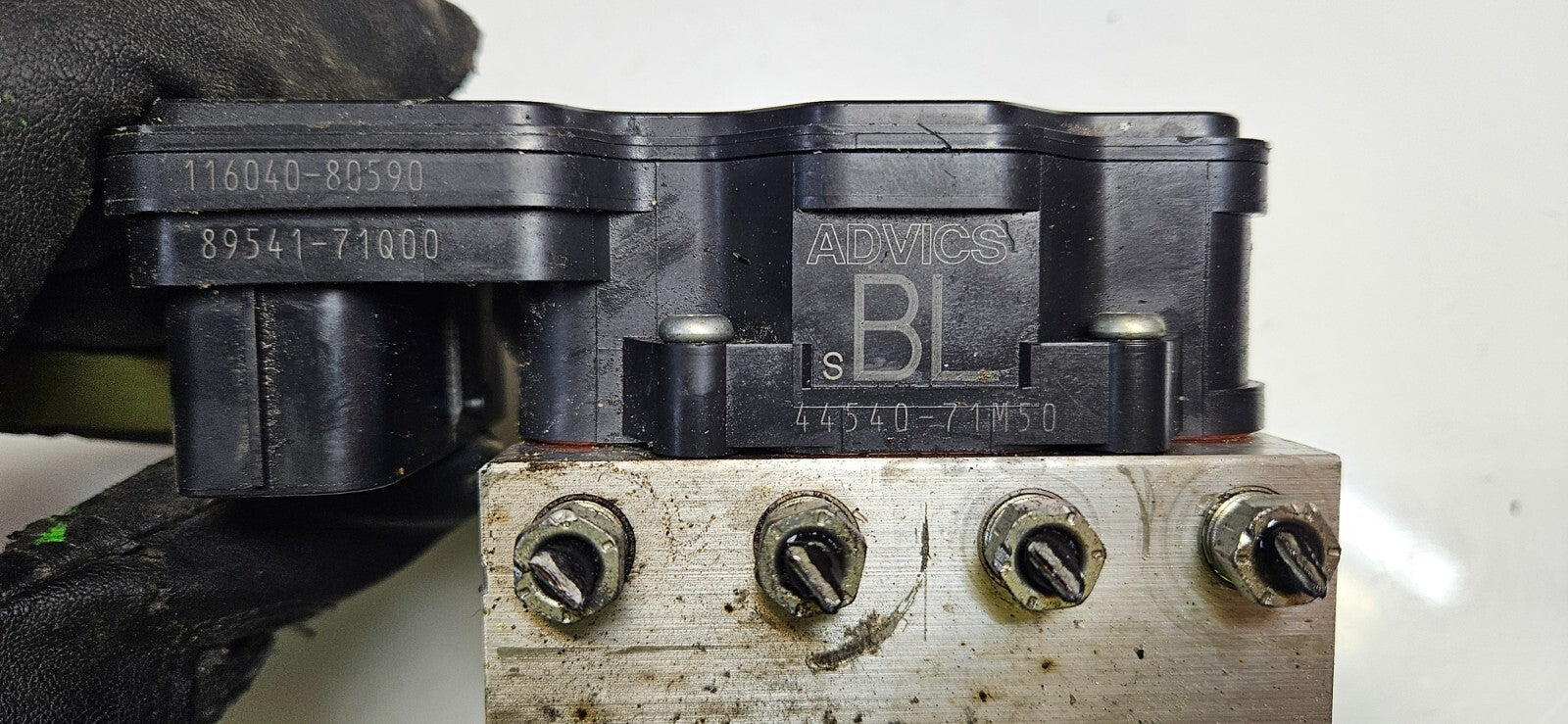 Toyota Hilux ABS Hydraulikblock Steuergerät 44540-71M50 116040-80590 ♻️