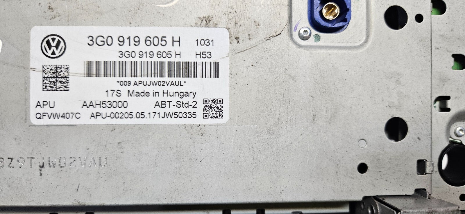 VW Golf Passat Bildschrim Navi Radio Display 3G0919605H