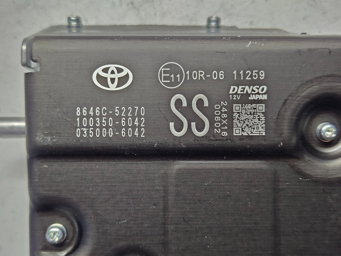 Toyota Windschutzscheibe Vorderkamera 8646C-52270 100350-6042 ♻️