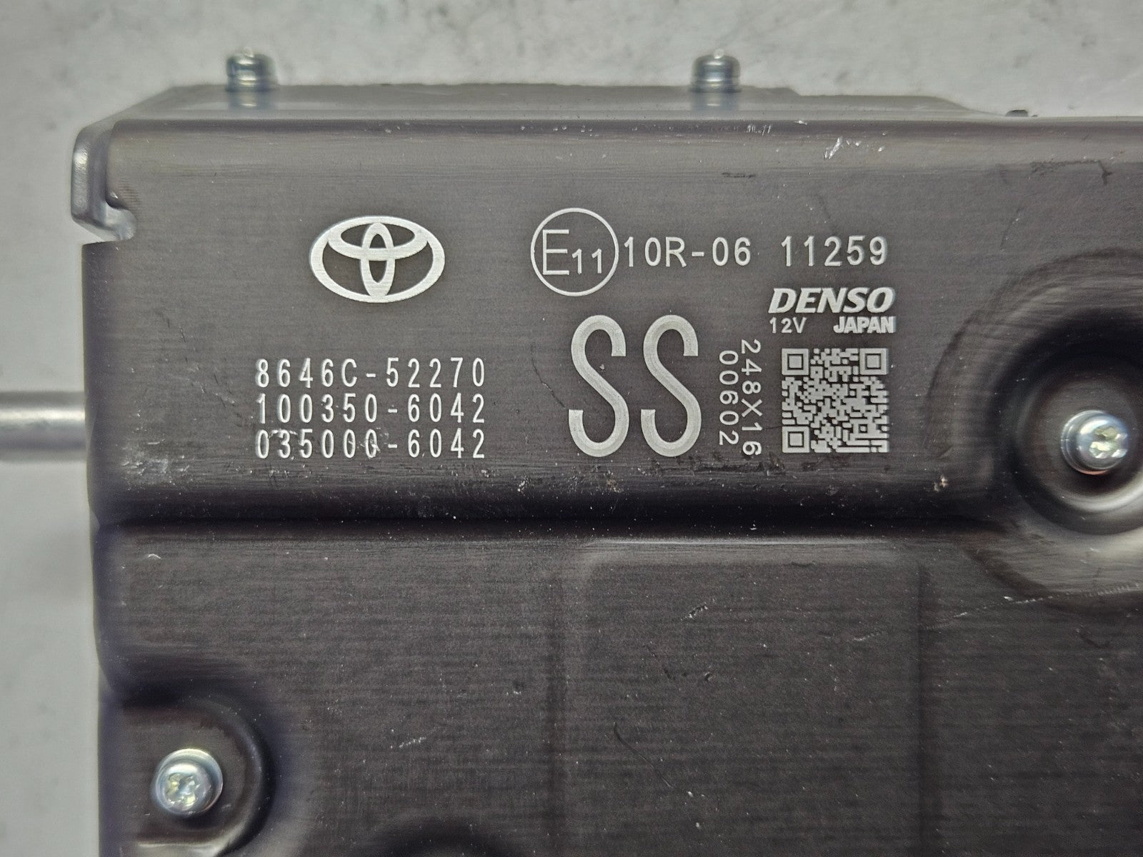 Toyota Windschutzscheibe Vorderkamera 8646C-52270 100350-6042 ♻️