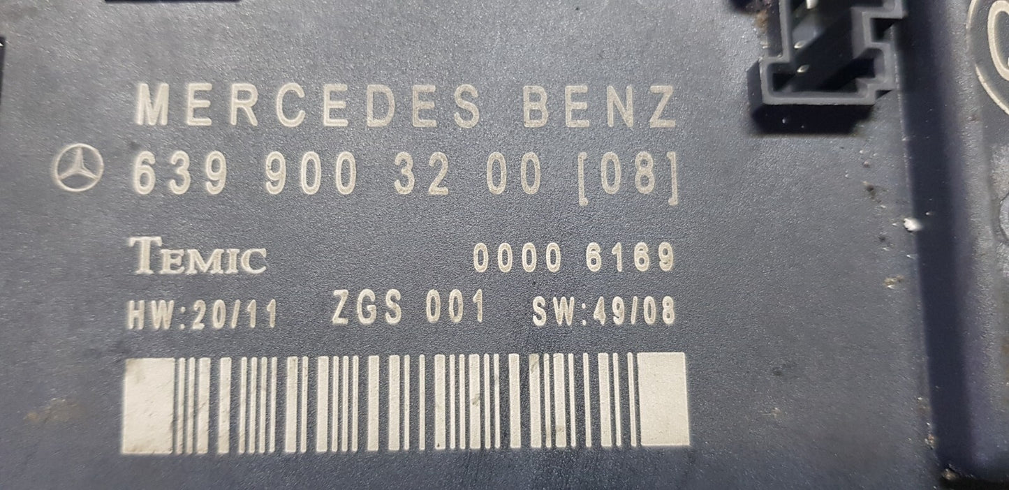 Mercedes Vito Viano W639 Türsteuergerät Steuergerät 6399003200