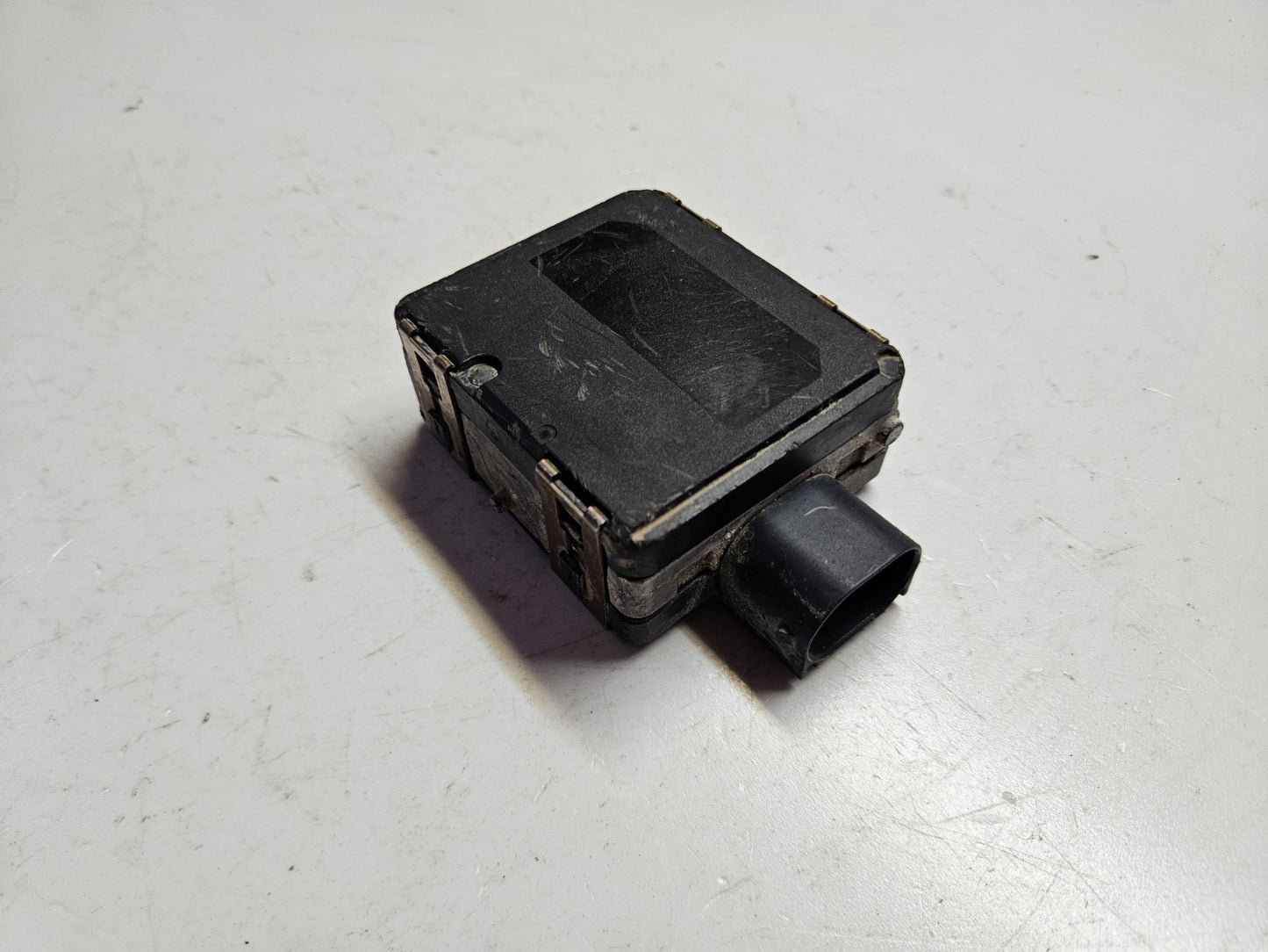 Mercedes Distronic Abstandssensor Radarsensor A 0009053011 0203302308 ♻️