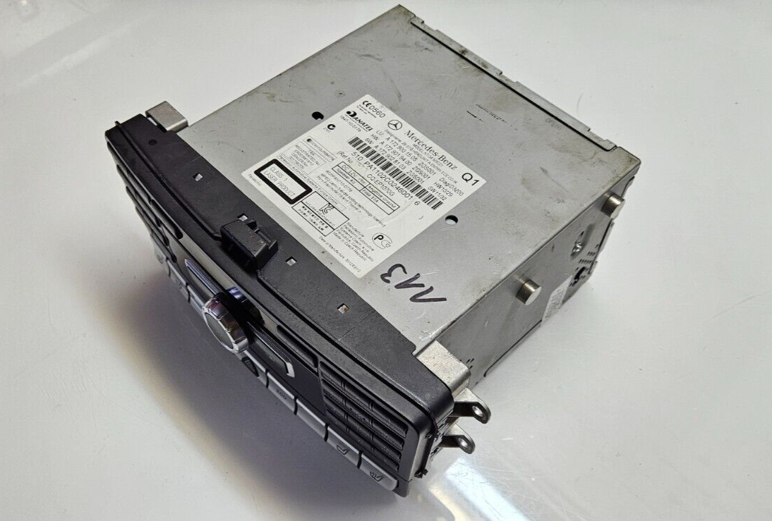 Mercedes SLK Headunit Comand Navigation A 1729001505 A 1729019400 mit PIN Code
