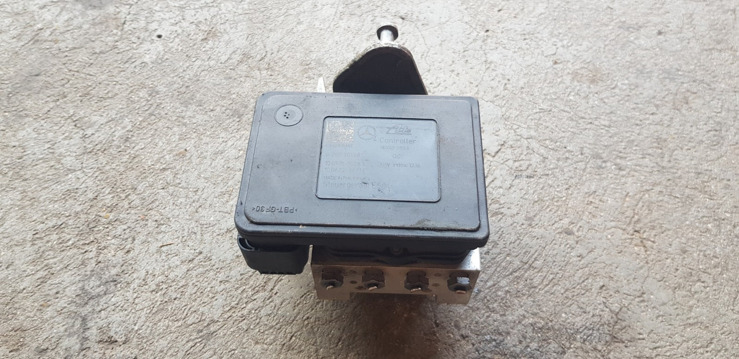 Mercedes W205 ABS Hydraulikblock Pumpe Steuergerät A 2059012800 A 2054313112