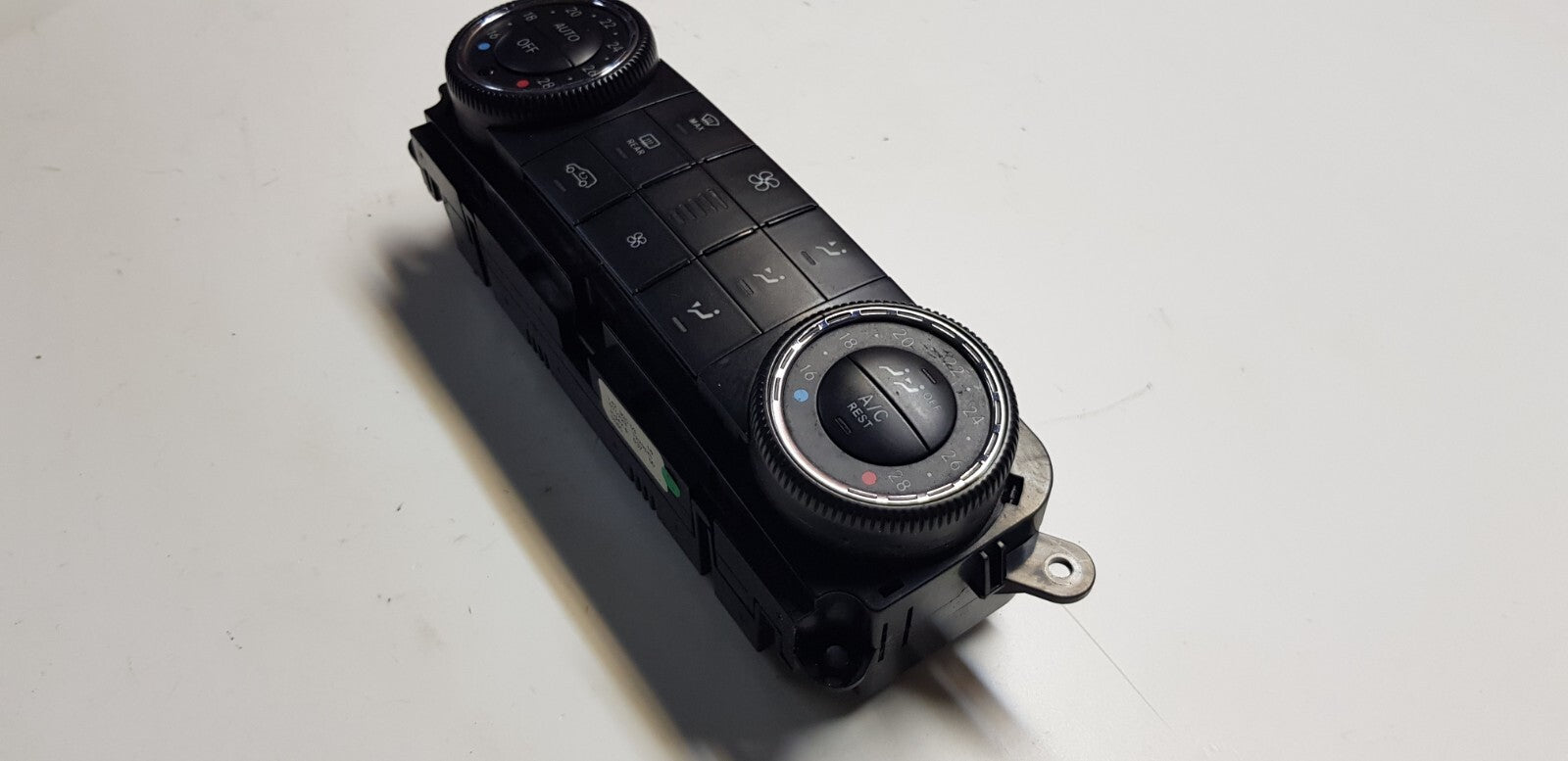 Mercedes W164 W251 Klimabedienteil A 2518702089 A 2518205089