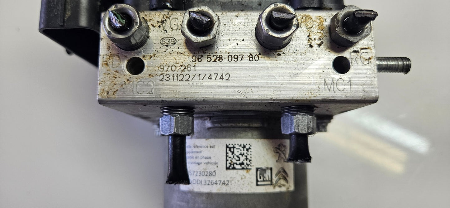 Opel Corsa ABS Hydraulikblock Pumpe Steuergerät 9857230280 9852809780 0265957058