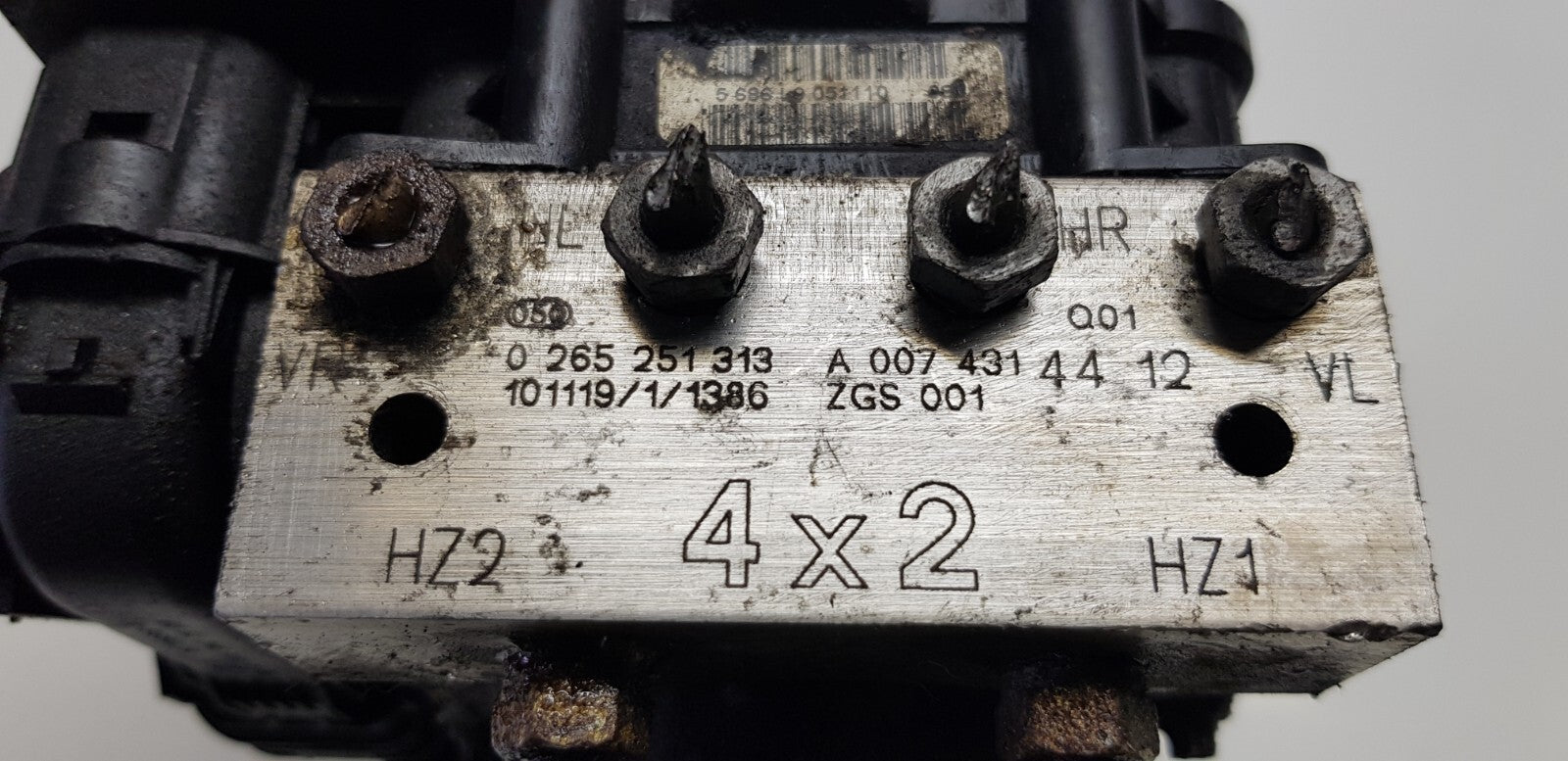 Mercedes W639 ABS Hydraulikblock Pumpe Steuergerät A 0074314412 0265951386