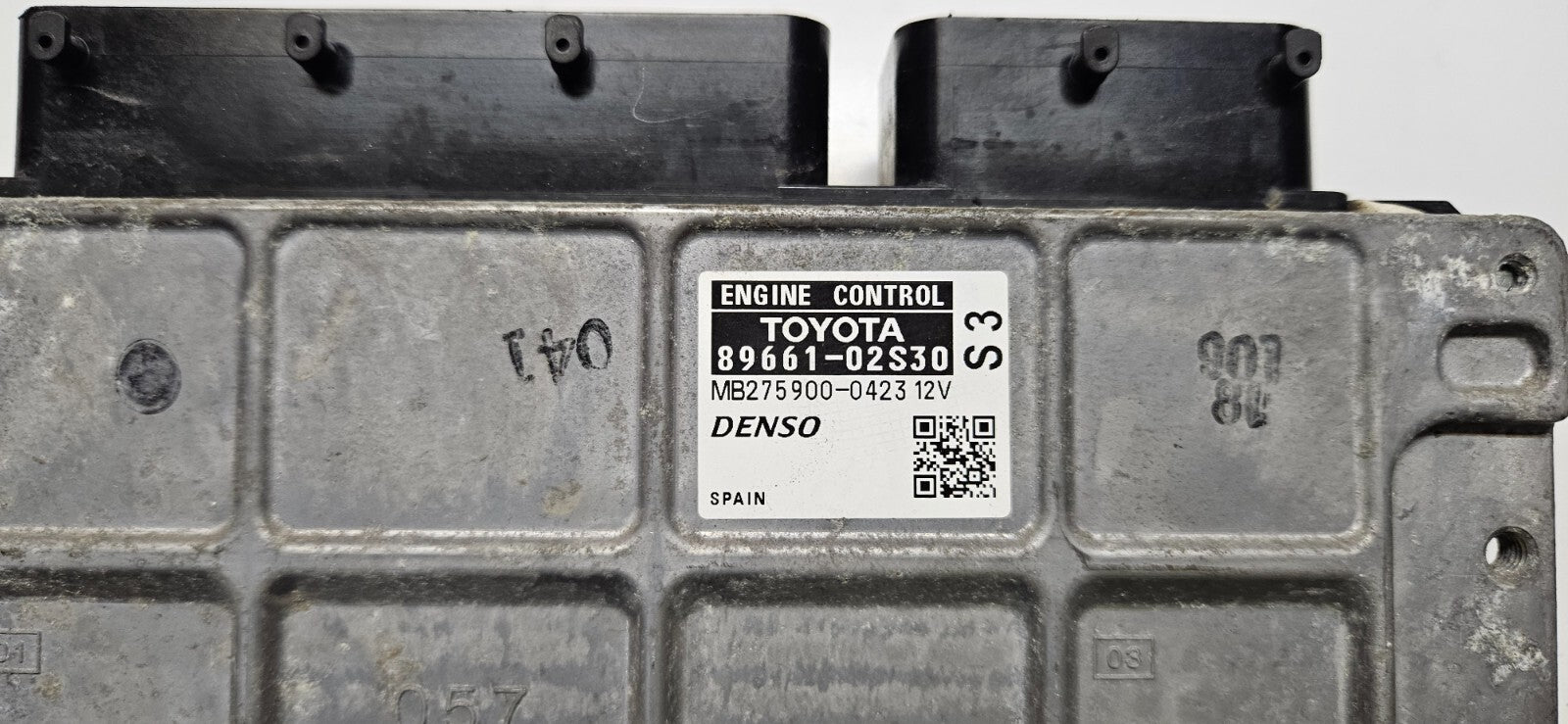 Toyota Auris Motorsteuergerät Steuergerät 89661-02S30 MB275900-0423